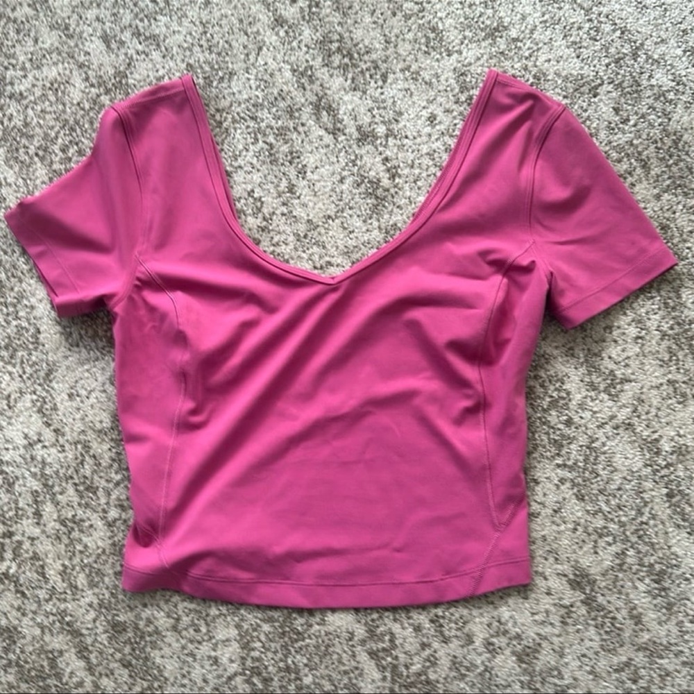 Lululemon - Picture 3 of 8